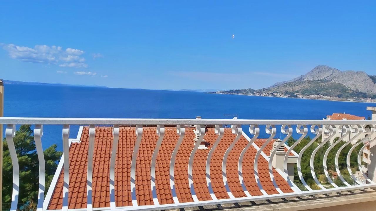 Apartment Roscic Omiš Eksteriør billede